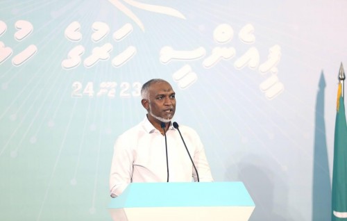 Faisaa chaapu nukoh, aanmdhanee hoadhaigen eki faraaiy thakah 13 billion rufiyaa dhakkaifaifin: Raees