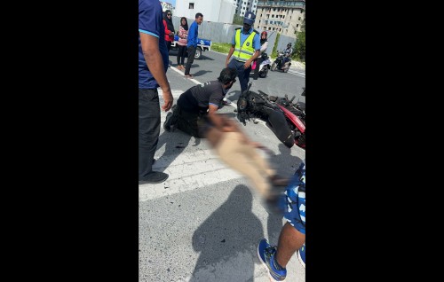 Hulhumale' gai Cycle akaai Bus eh jehi hingi accident gai zuvaanakah aniyaave faruvaadhenee