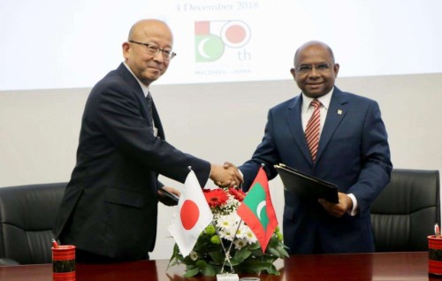 Raajje ah oil spill prevention equipment hadhiyaa kurumun Minister Shahid ge shukuru Japan ah
