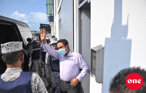 Raees Yameen ge shareeaiy: Supreme Court ge fandiyaarunge bench ge hoonu suvaaluthakeh dhaulathah