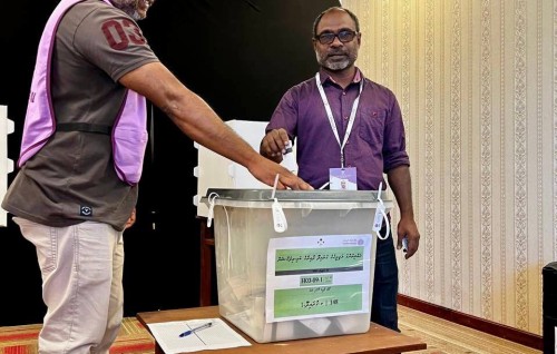 Guraidhoo dhaaira ge bai-election: 1,300 ah vure gina meehun vote laifi