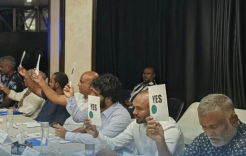Volley anekkaaves massala thakehgai, Husvefaivaa magaamuthakuge inthihaabu 15 vana dhuvahu