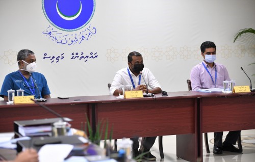 Raees Nasheed ah faruvaa dhin doctorun Majlis ge inquiry ah haaziru koffi