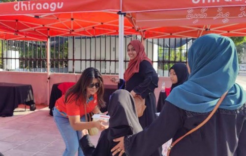 Dhiraagu Eid boakiba adhi Eid hadhiyaa ah bodu tharuheebeh!