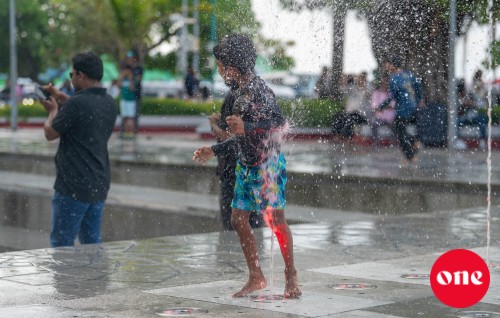 Kudhinnah  beynunvanee hamaeknai hadhiyaaeh noon, muhinmmee rahkkaatheri maahauleh