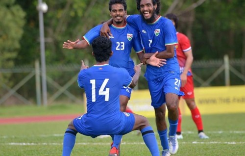 Ekuverikamuge 2 vana match gai Rajjeyn Laos ves balikoffi