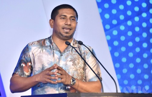 Idhikolhun kandumahchah dhiyaee muzaaharaakuraakah noon, masverikamah: Mahloof