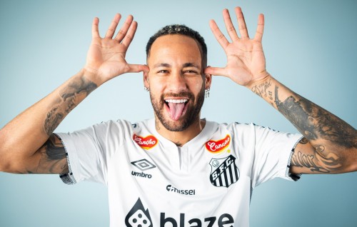 Pele ge fahun Santos ge 10 no jersey laane furathama kulhutheriyakee Neymar