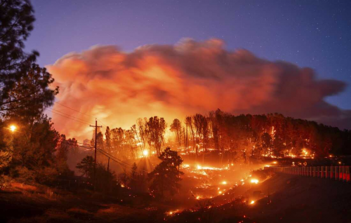 California wildfire explodes, becomes largest in US