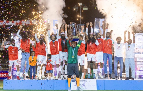 Fonadhoo Youth Futsal Challenge ge champion kan Outreef ah, King akee Thoppe