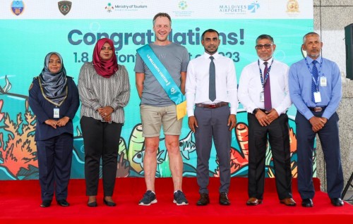 1.8 Million fathuruveringe amaazu haasilu kohfi