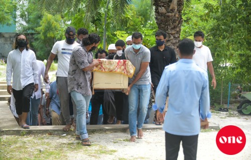 Yamen Yasir ge maru: Shareeatheh nethi bandhugai 3 aharu, Dhivehi anbakaai Dhivehi dhariyakuves eba huri!