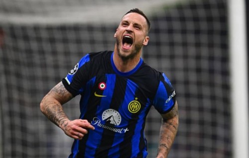 Inter ah hani molheh, PSV in Dortmund hifahattaifi