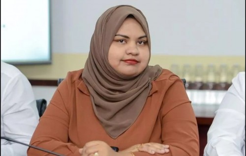 Sihuru ge massalaigai heki nethumun Shamnaaz ge mahchah dhauvaa nukuran PG in ninmaifi