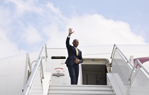 Raees Solih, Qatar aai Serbia adhi Germany ah