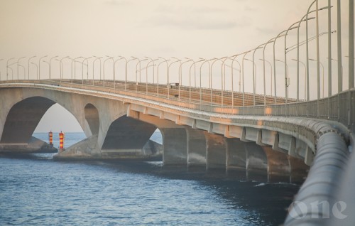 7 aharu veeiruves sinamale' bridge ge haalathu varah rangalhu: safeeru 