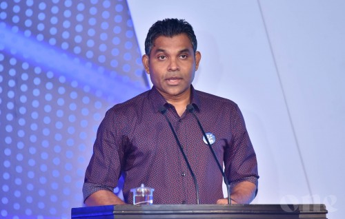 Fathuruverikamuge sinaa'athuge medhu adhi matheefantheege magaamuthakugai dhivehin thibun muhinmu: Naibu Raees