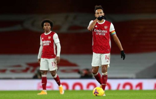 Aubameyang ge athun baikolhah van goal aaeku Arsenal ah ladhuvethi bayyeh