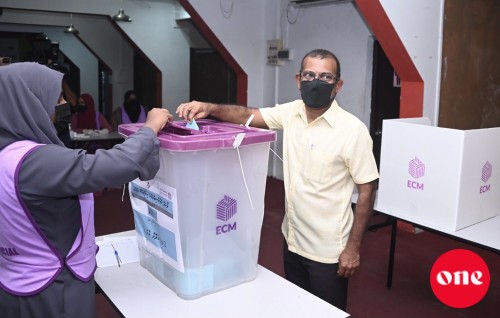 Raees Nasheed Dr. Muizzu ah maruhabaa vidhaalhuve ebbaarulun dhevvane kamah vidhaalhuvejje