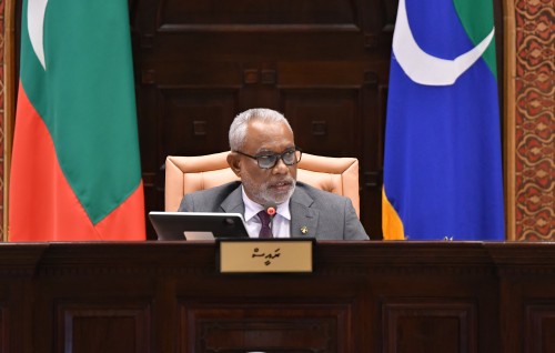 Faisal vakikurumun Abdulraheem: Kanthah ekurevvee varah dherakoh, Faisal dhen sarukaaraa eku nuhunnaane