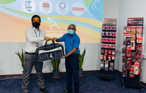 Olympics gai baiverivaa athlete innah Mueller brand ge medical saamaanu STO in hadhiyaa koffi