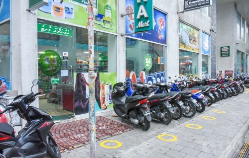 Mudhaa vihkkaa thanthan reygandu 9 jahaairu bandhu kuran angaifi, 12 jahandhen delivery kureveyne