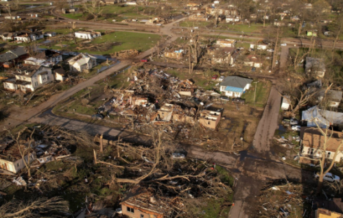 US tornadoes: Death toll grows as extreme storms ravage several states