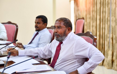 Lamarukazee nizaamuge gaanoonah genai islaahun faidhaa vaanee rayyithunnah: Gasim