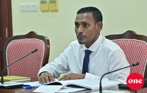 Easage macchah jinaaee bodu kushegge thuhumathu nukoh, bandhuge amurah edhunee heki nethumun: PG