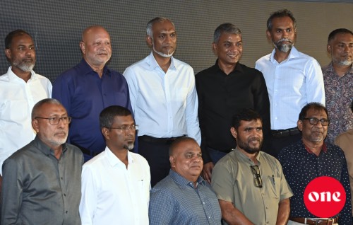 One Photo: Dhivehi viyafaariverinaa Muizzu bahdhalu kurehvun
