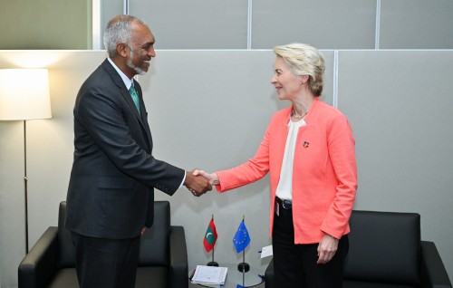 Photo: Raees European commission ge Raees aa bahdhalukurevvun