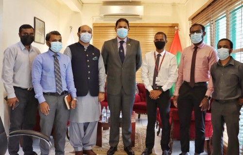 Dhivehi noosverin Pakistan ah fonuvaigen thamreenu kuranee
