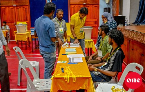 Vote lumuge vaguthu ithurukuree goas koh kamah bune, massala shakuvaa committee ah