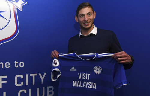 Plane carrying Cardiff City FC player Emiliano Sala’s plane disappears