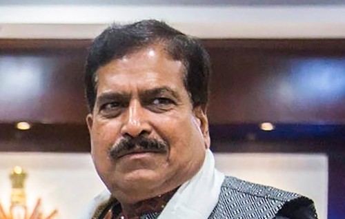 India ge reylu thakaa behey Minister Covid jehigen avahaara vehjje