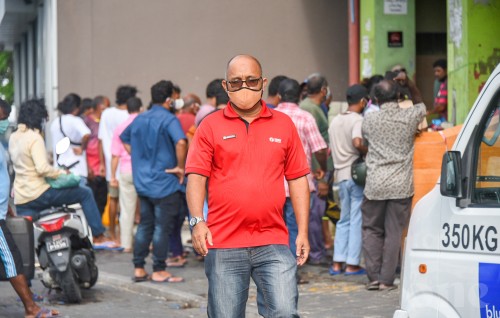 Wearing face masks made mandatory in all islands with COVID-19