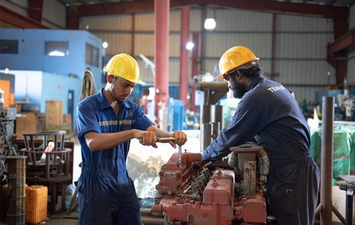 Technical adhi vocational course thah hingumah fas faraathakun bid husha'halhaifi