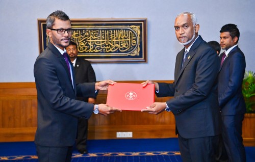 EC ge member kamah Hassan Zakariyyaa ayyan kuravvaifi