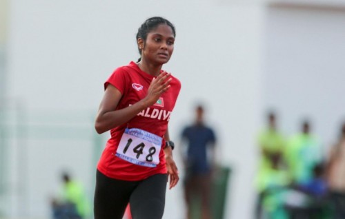 1500 meter dhuvumuge anhen gaumee record Jaisha aakoffi
