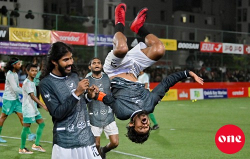 One Photo: Golden futsal challenge ge rey ge foarigadha match thakuge therein