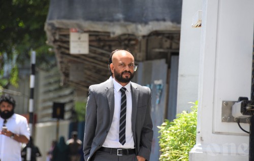 Riyaasee inthihaabugai Faris amilla gothun vaadhakurahvan ninmavaifi