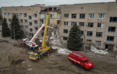 Hanguraama feshifahun Ukraine ge 10000 aanmun maruvehjje