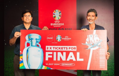Coca-cola euro promotion: Final balan Germany ah dhaa furathama naseebuverin hovaifi