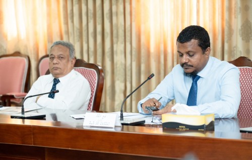 Budget committeege mugarrirakah Fazaad naibu mugarrurakah Saleem