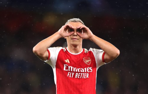 Tottenham ah hiyydhathi bayyeh, Arsenal aai United ah molheh