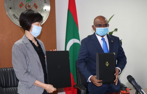 Japan in raajjey ge 24 dharivarakah mathee thauleemah kiyevumuge scholarship dhenee