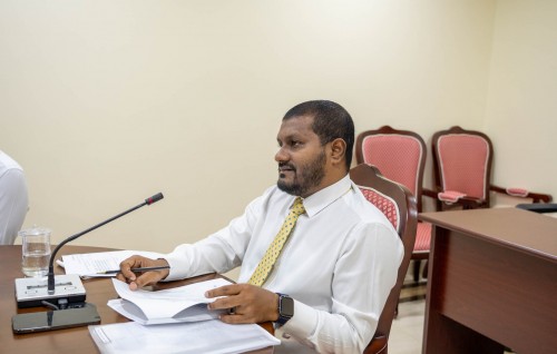 Member Shifau ah maruge inzaaru dhin massala fuluhah hushahalhaifi