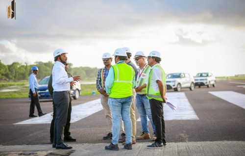 Hanimaadhoo airport kairin mathee fantheege dhethin resort hadhan investarun hoadhanee