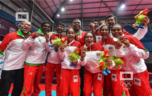 Kaamiyaabu thakuraarukuran TT kulhuntherin varugadha joashehgai