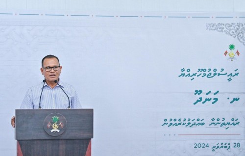 Rayyithun beynunvaa amaazah vaasiluvumuge hakatha aai hiyvaru Raees ge ebahuri: Adam Shareef